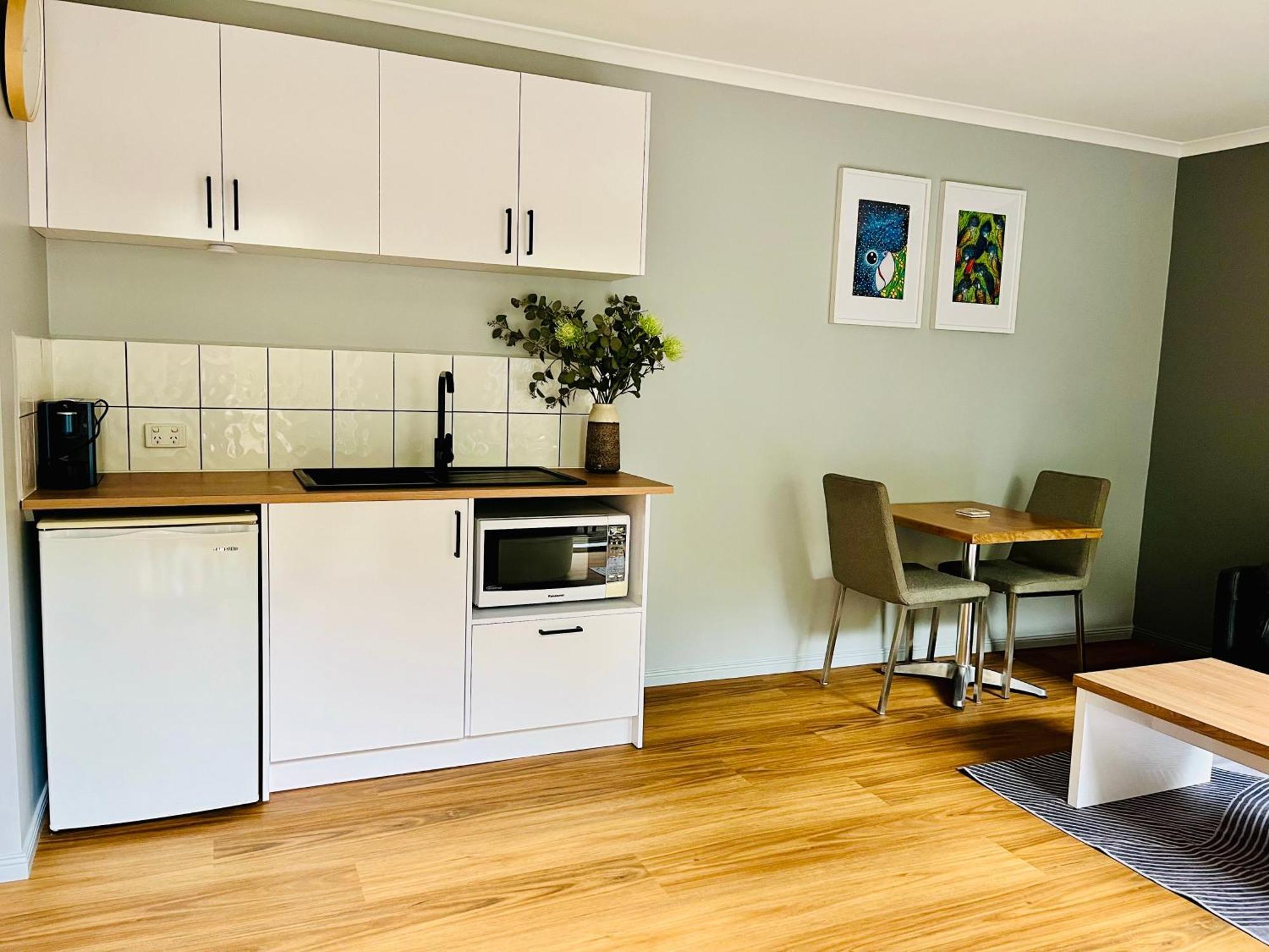 Marengo Beach Studios- Pet Friendly Luaran gambar