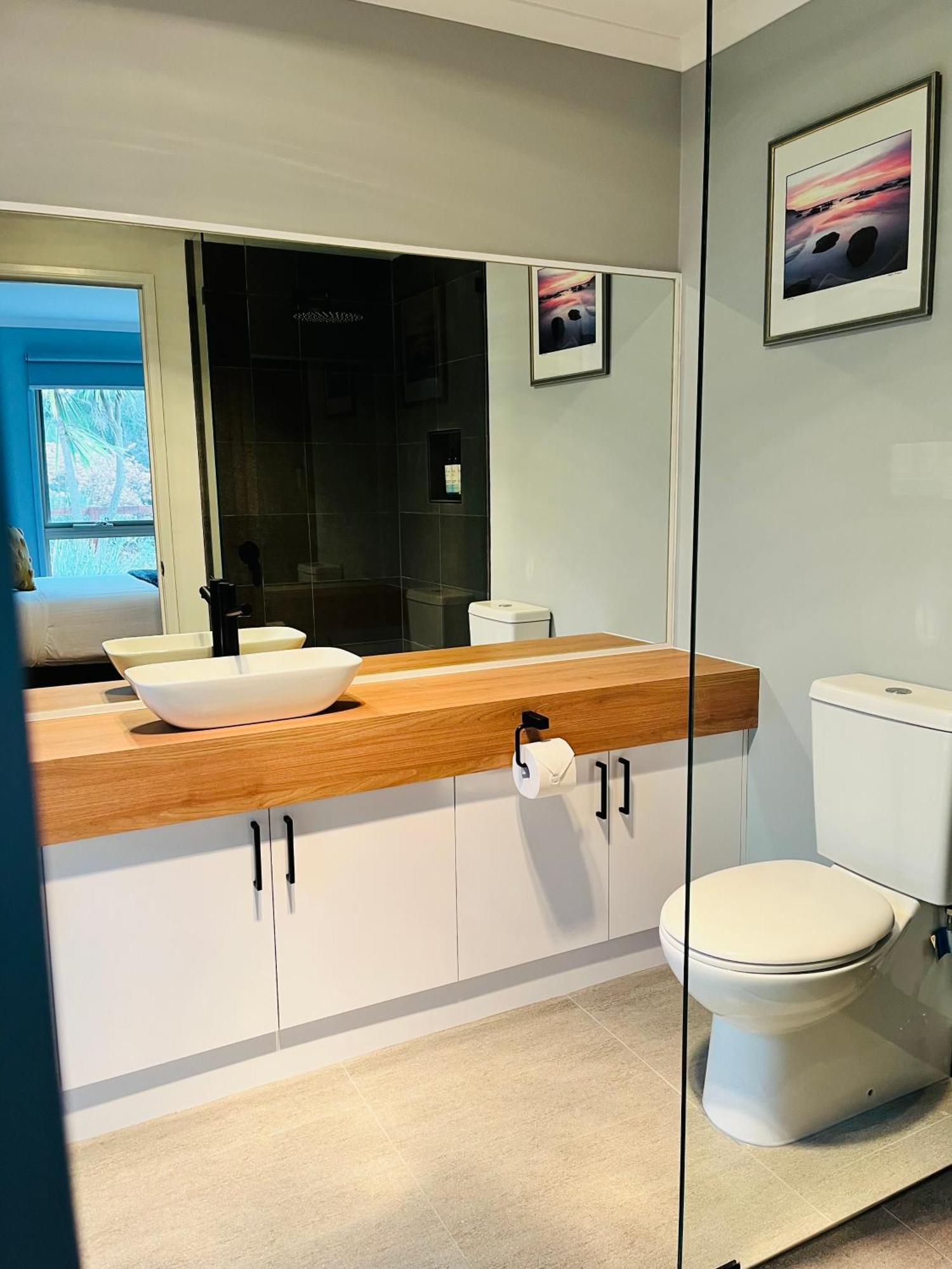 Marengo Beach Studios- Pet Friendly Luaran gambar