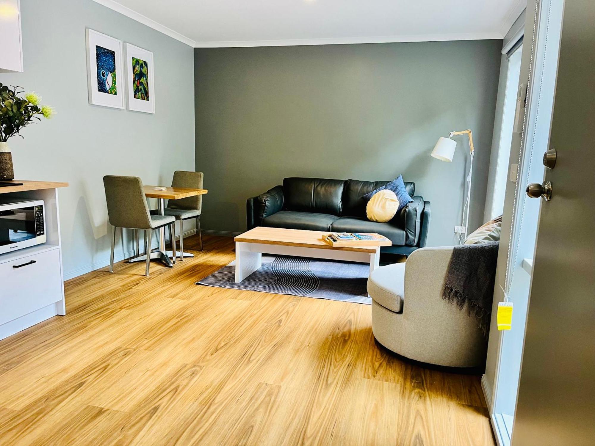 Marengo Beach Studios- Pet Friendly Luaran gambar